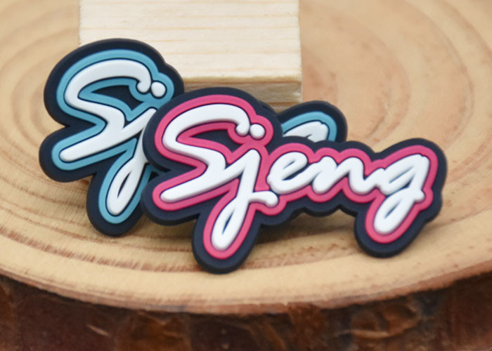 Printed 3 Colour Logo Silicone Heat Transfer Labels For Clothing