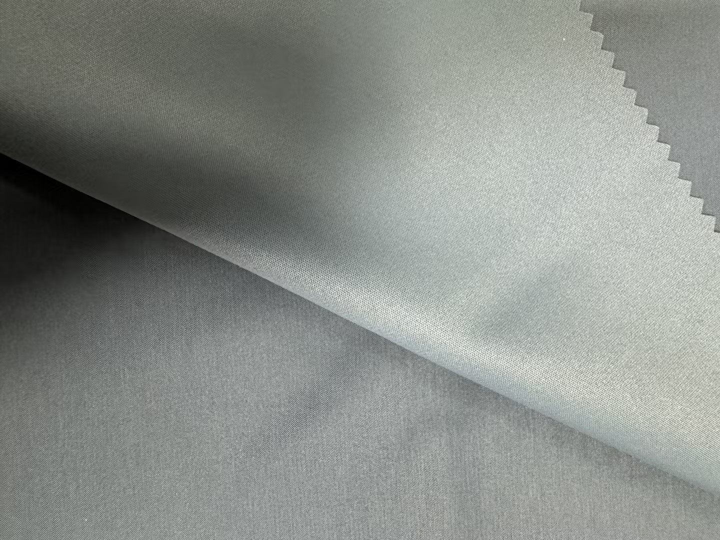 75D*75D/T400 100%P 133GSM High elastic fabric