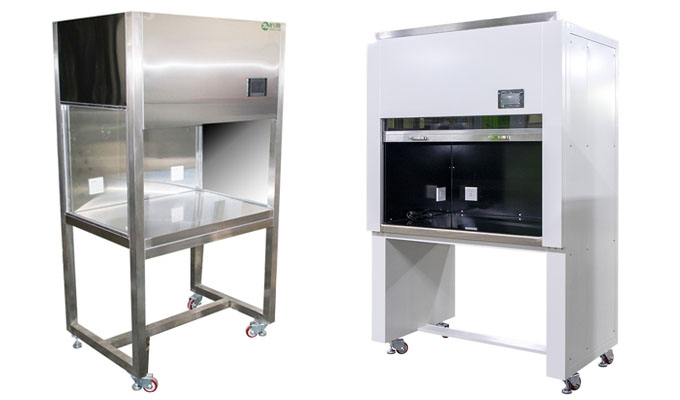 YANING Vertical Laminar Flow Clean Bench 200w For Lab Hospital