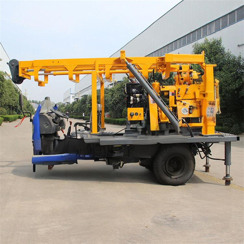 Agricultural Deep Water Well Hydraulic Drilling Rig 3 Wheeled Vehicle Mounted