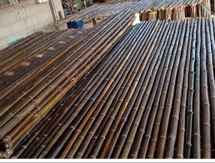 Carbonized Black Natural Bamboo Pole Fence Panels Roll for Outdoor Decoration Garden Agriculture