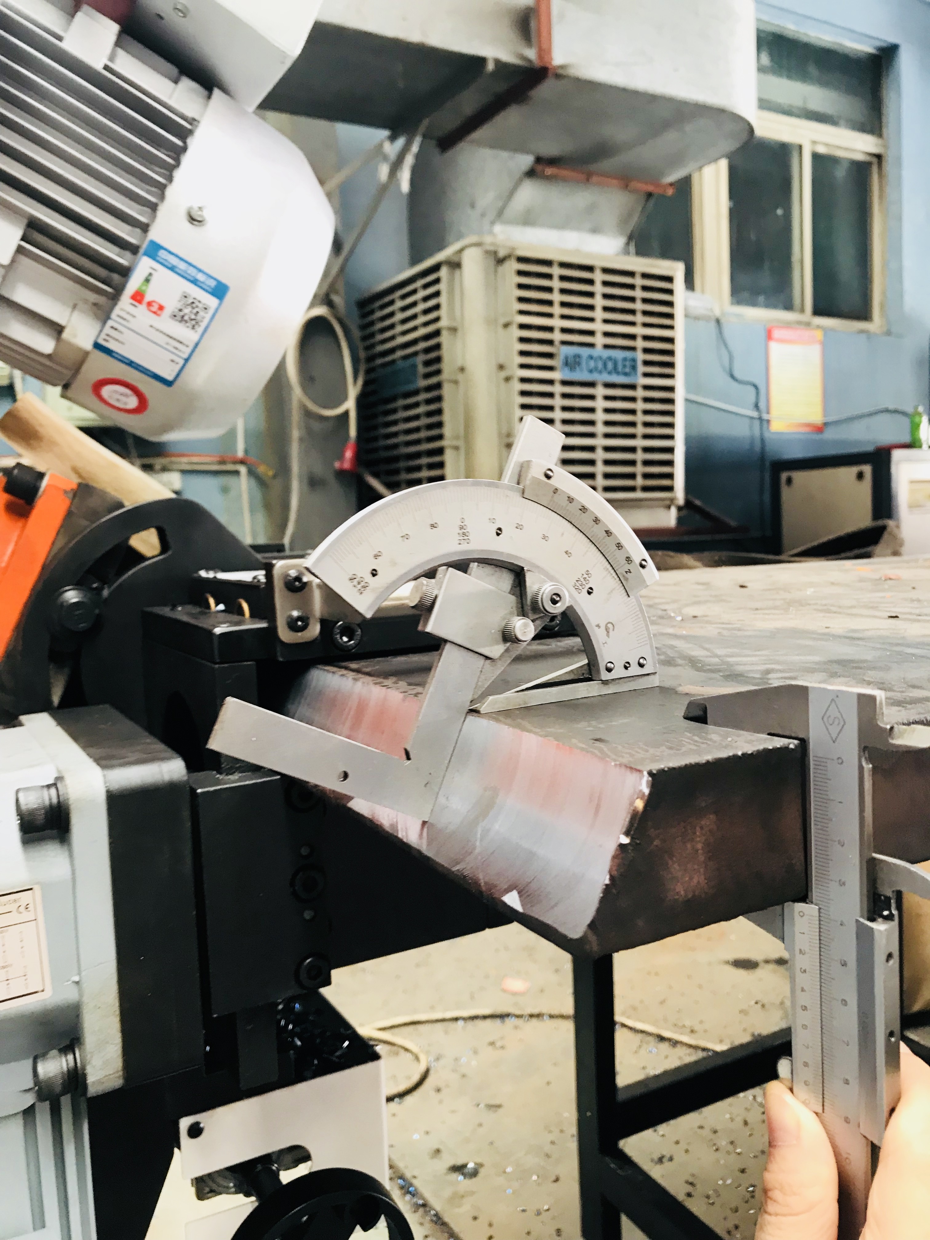 3400W 40mm Plate Edge Milling Machine With 60 Degrees Groove