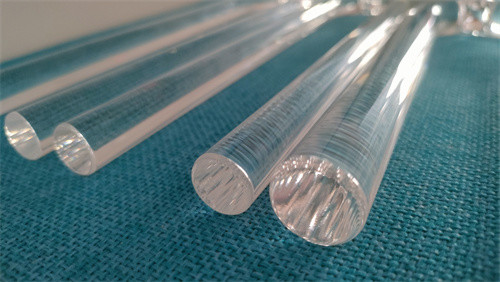 Quartz Crystal Tuning Forks with Different Notes