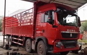 Wholesale Warehouse Type Cargo Stake Truck SINOTRUK HOWO 8X4 LHD Euro2 336HP from china suppliers