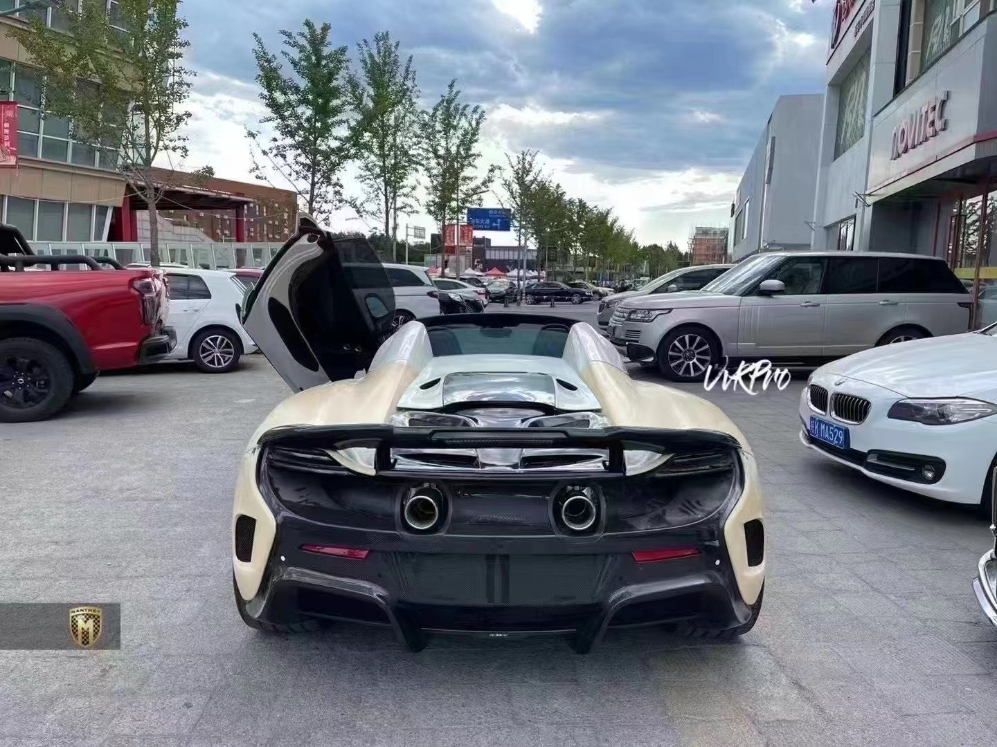 Car Front Bumper Carbon Parts for Mclaren Mp4 12C 625c 650S Upgrade to 675LT Style Body Kit