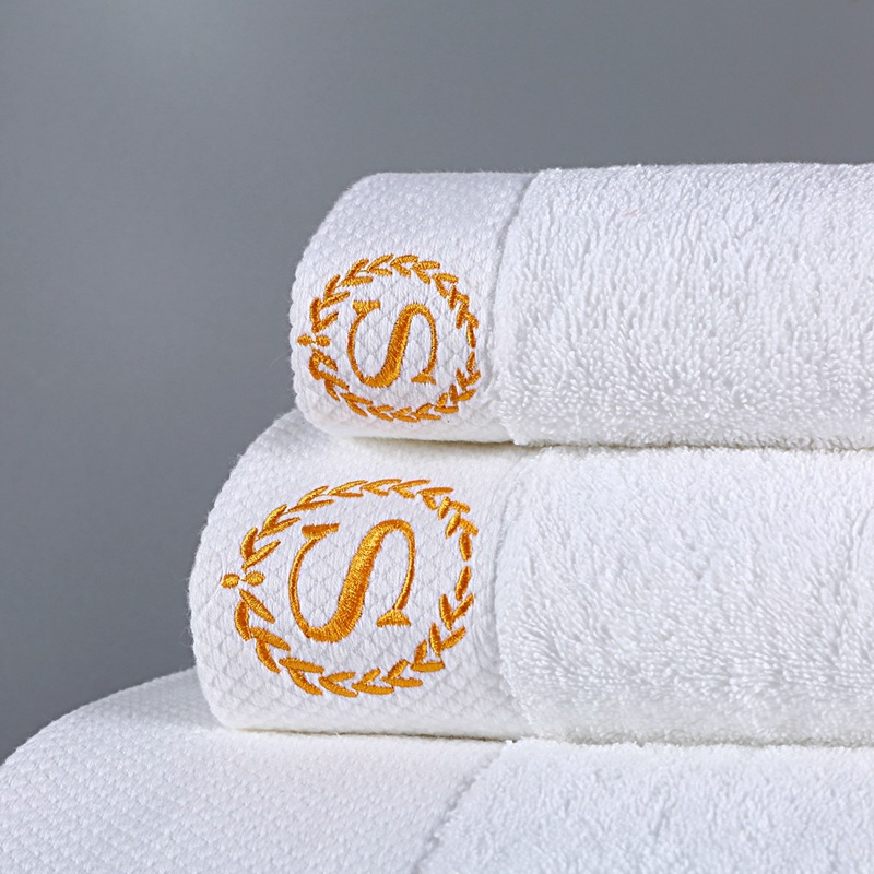 Customized Logo Five-Star Hotel White Guesthouse Towels in Pure Cotton Materialization