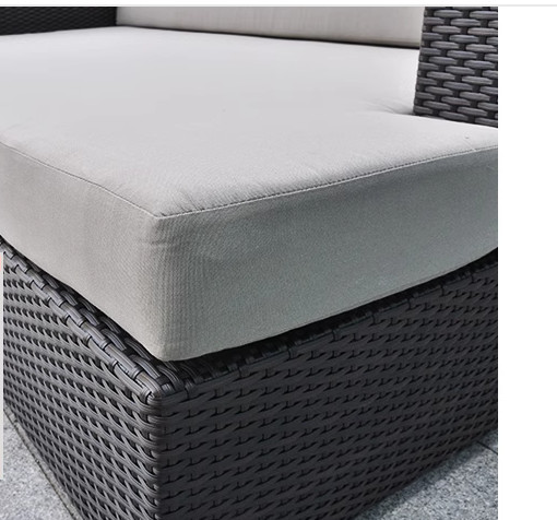 Pe Rattan Sectional Sofa Indoor Furniture Sofa Wrought Iron Sofa Lunge Sunbed Bed Set
