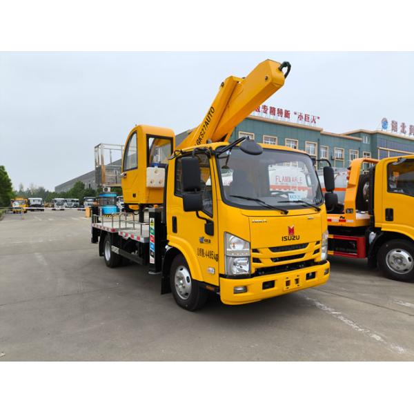 Customized 28M ISUZU 4x2 Mini Aerial Platform Truck With 3 Pieces Folding Boom