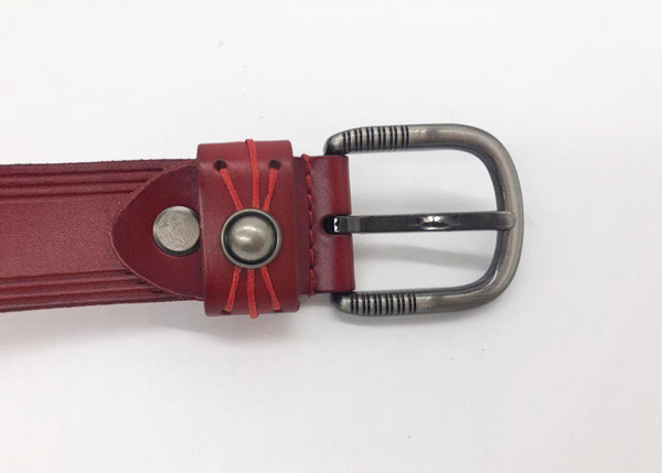 Women 's Fashion Embossed Leather Belt With Carved Buckle Red Color