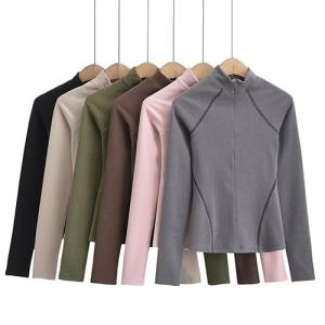 Wholesale 2023 Spring Double Sided German Velvet Raglan Sleeve Zipper Bottom Top Women'S T-Shirt from china suppliers