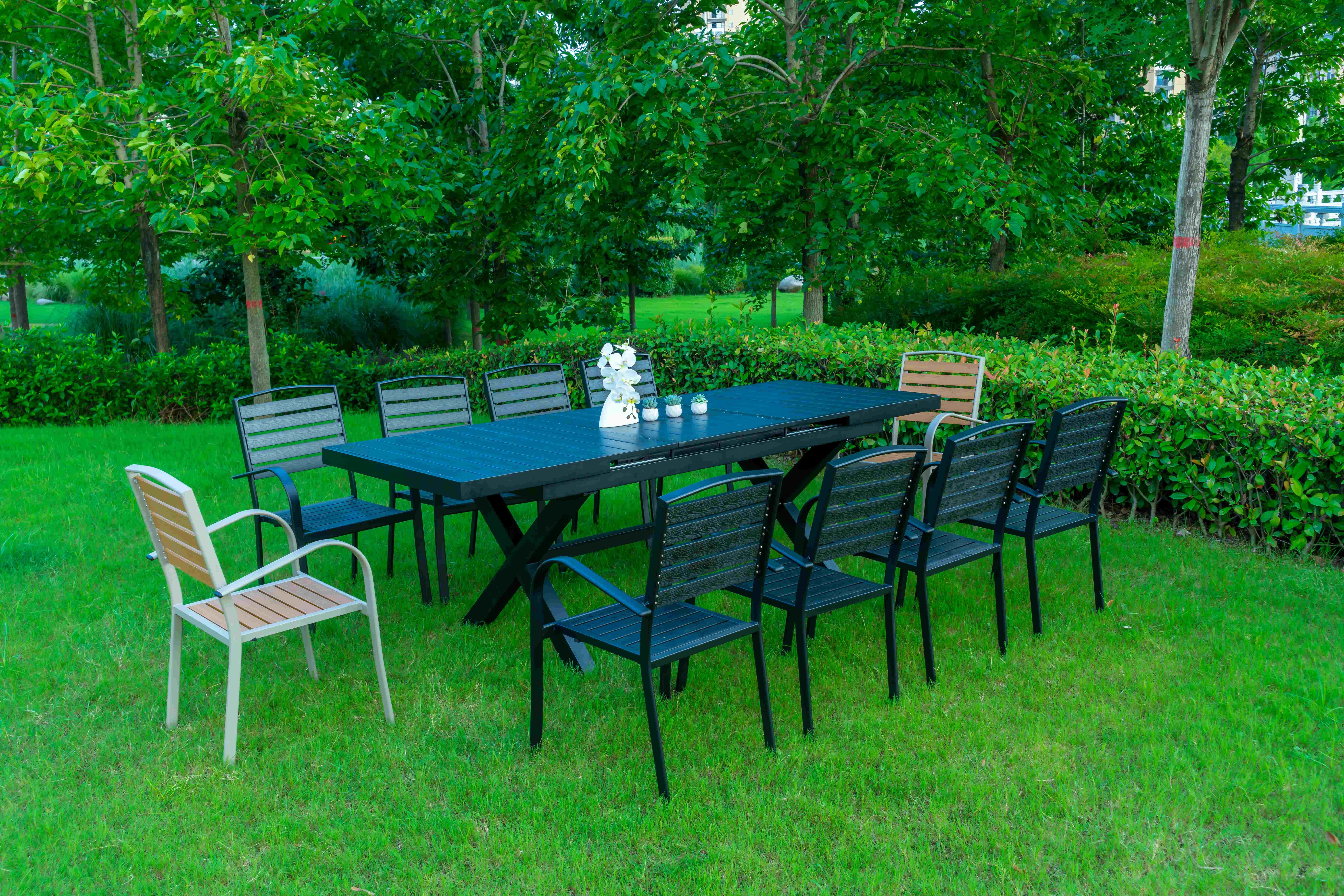 Black 11 Pieces Plastic Wood Modern Outdoor Garden Furniture Table Set 8-10 Seater Extendable Patio Dining Table Chairs