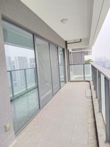 Wholesale Standard Size Roller Screen Door With Black Mesh from china suppliers