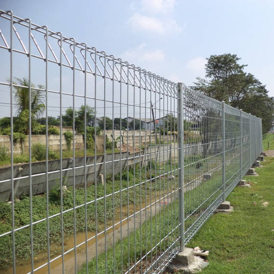 2.1m X 2.4m High Security Curved Metal Fence , Wire Mesh Brc Fencing
