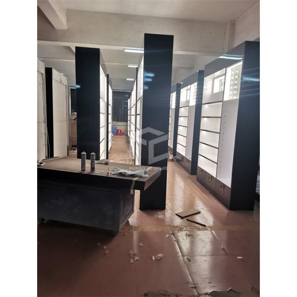 ODM Skincare Display Shelves T5 LED Cosmetic Store Display