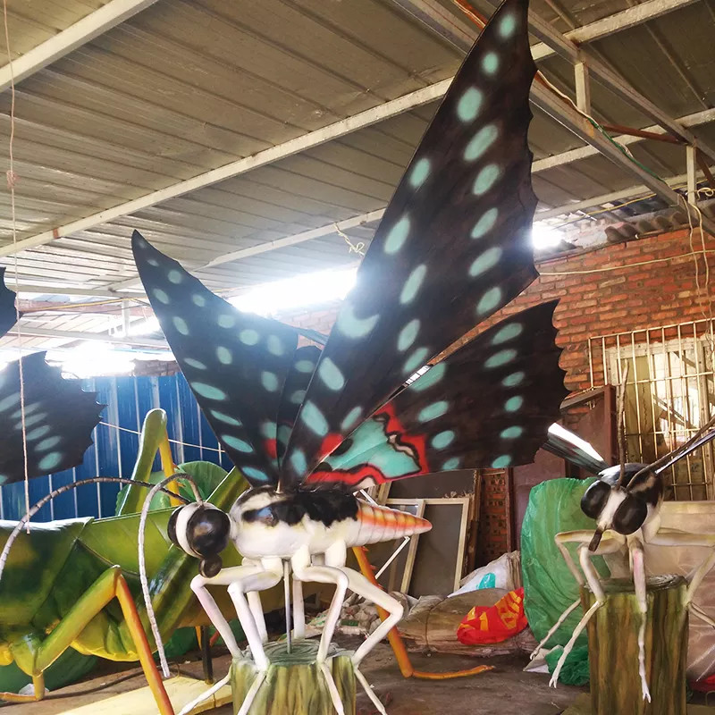 Sunproof Animatronic Insects Sculpture Customized With Movement / Sound Customization