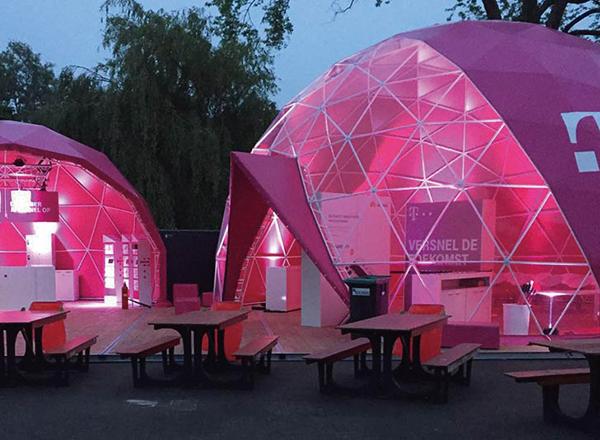 New Arrivals 4 to 6 People 850g PVC Cloth Hotel Tent Luxury Garden Igloo Dome