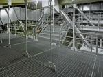 6mm Cross Bar Size Industrial Steel Grating Good Ventilation Twist Steel Raw