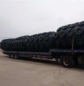 China ISO 17357 Standard Pneumatic Marine Rubber Fender on sale