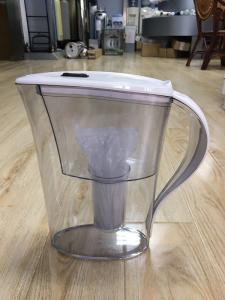 Wholesale 2.5L / 1.3L Countertop Brita Alkaline Water Jug / Water Purification Pitcher from china suppliers