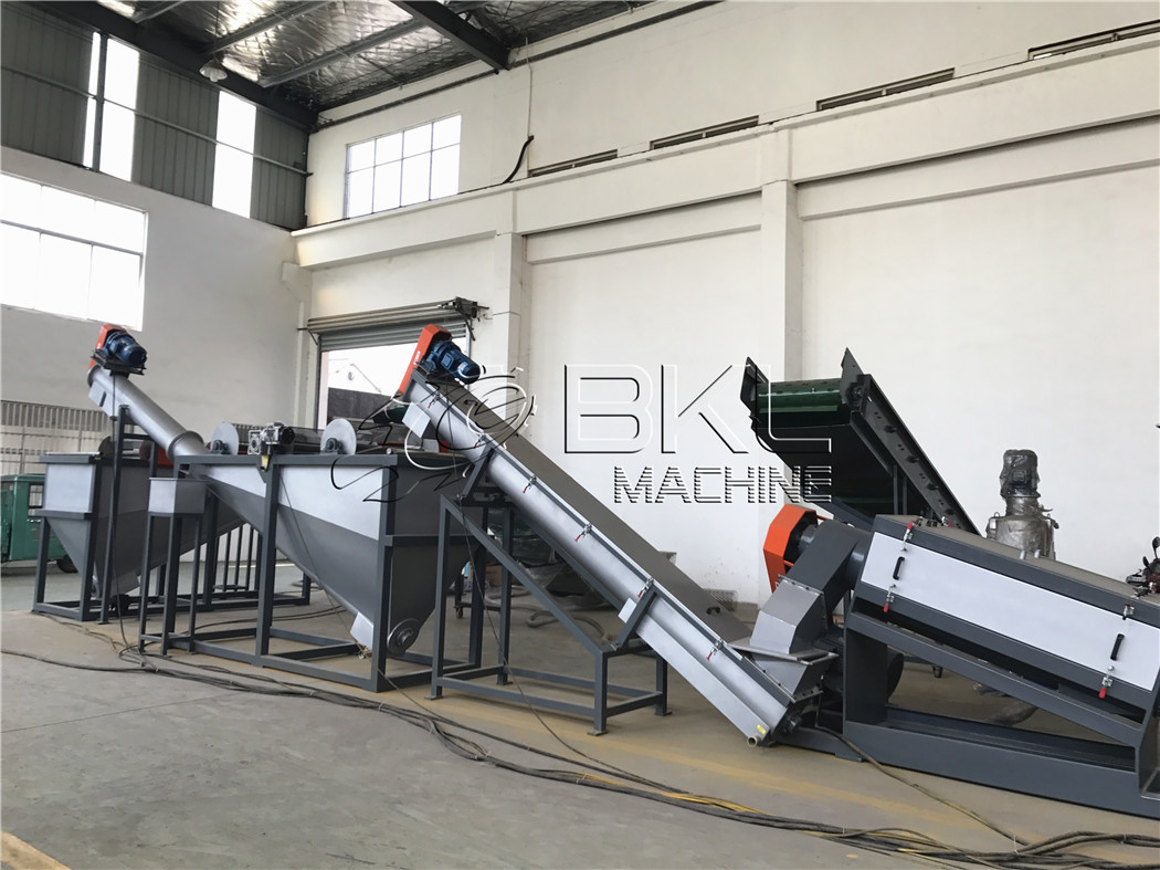 Clean Flakes Washing Plastic PET Recycling Line