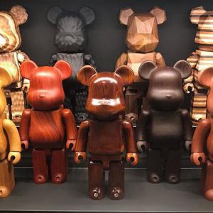 Wholesale Non Toxic Hand Carved Wood Sculptures , Large Wood Carved Bears from china suppliers