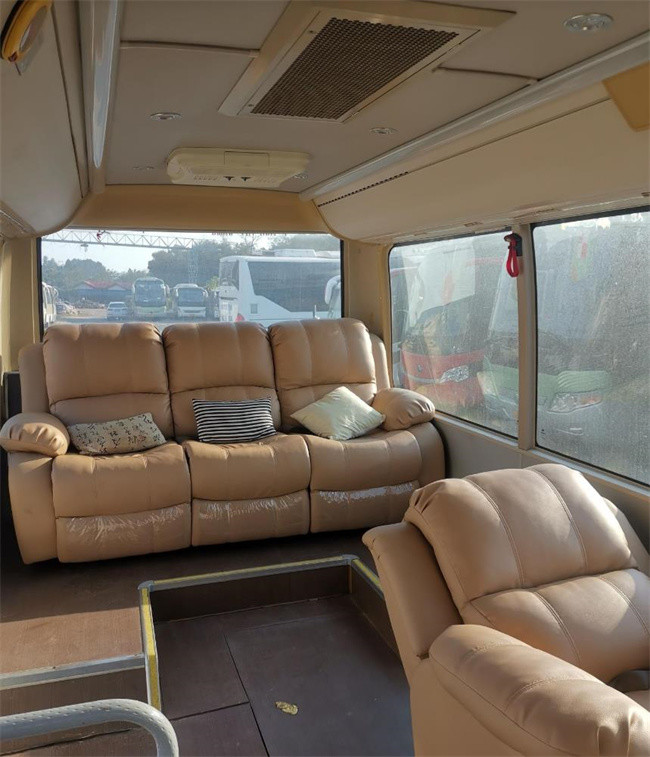 6 Seats Used Yutong Coach Bus Second Hand ZK5060xzs1 Diesel Engine 3100mm
