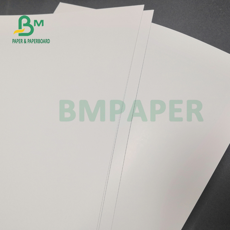 270gsm 350gsm Premium C2S Gloss Cover For Brochures 93% Whiteness 25'' x 38''