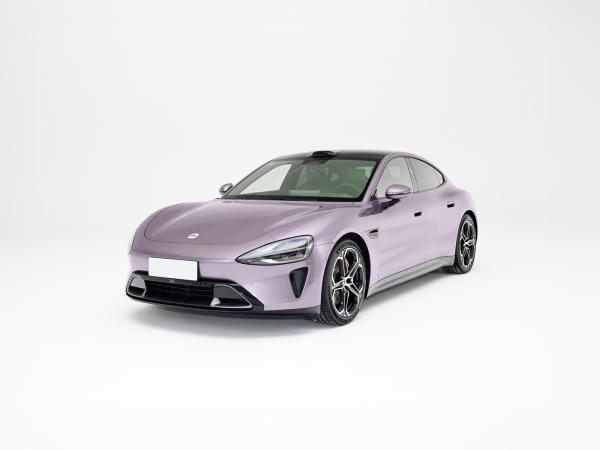 Hybrid Electric Vehicle with Advanced Technology Features 5-Seat BEV Cars Rear