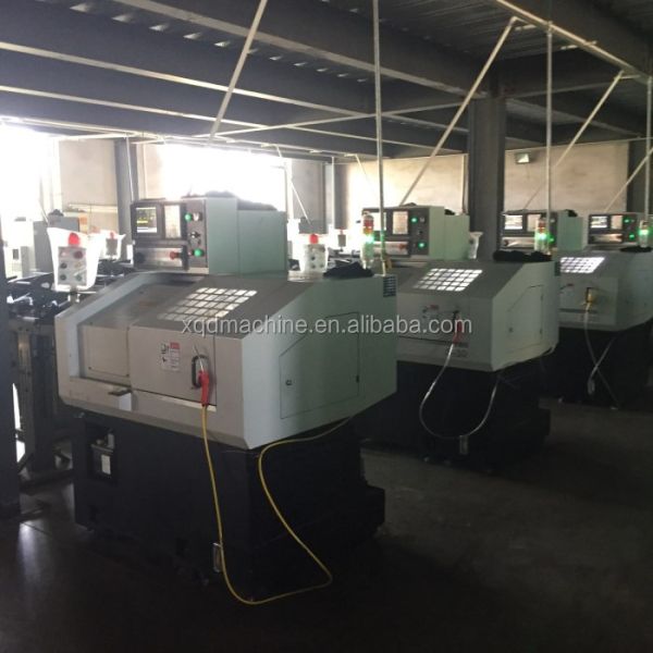 10kg Chicken Feeder Automatic Chicken Feeding System Yellow Red