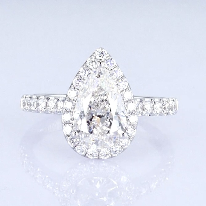 18k Pear Around Full Diamonds Women Ring White Lab Grown Diamond Ring Beautiful Design For Gifts For Party