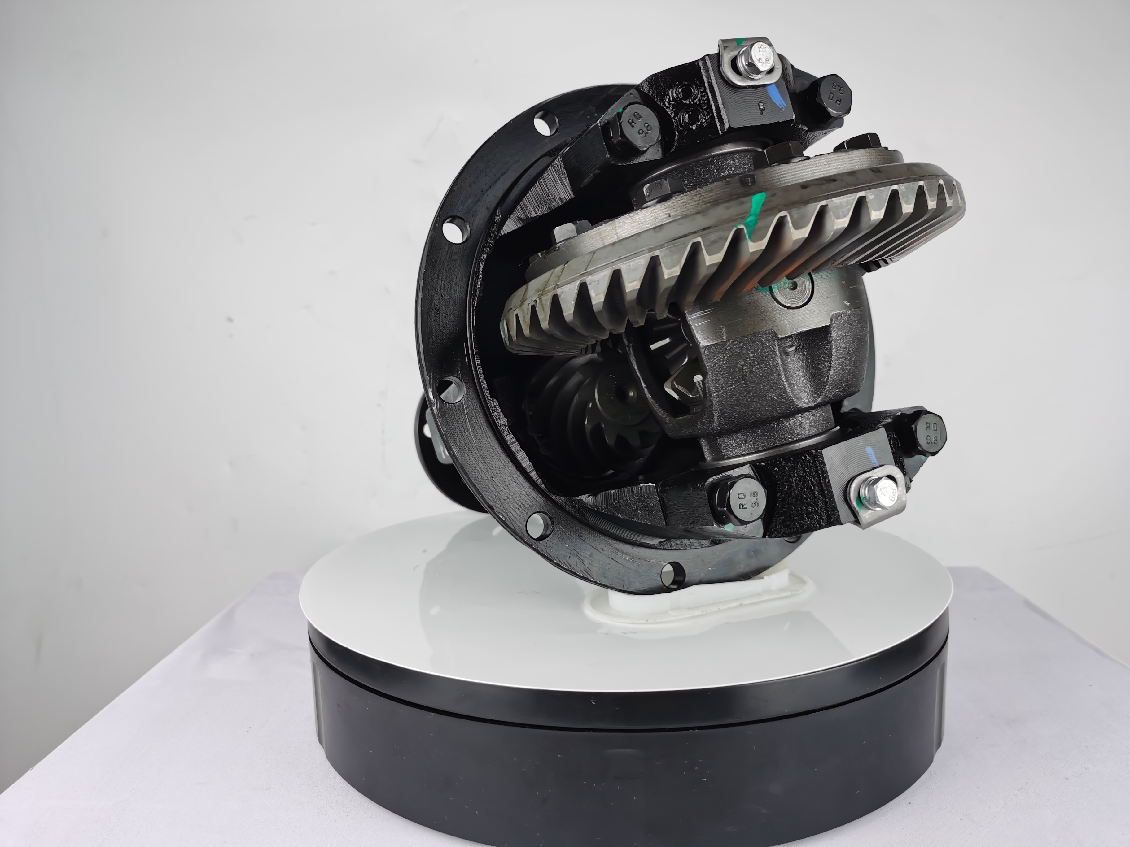 2402100-T01 Changan HONOR Main Reducer With Differential OEM Standard