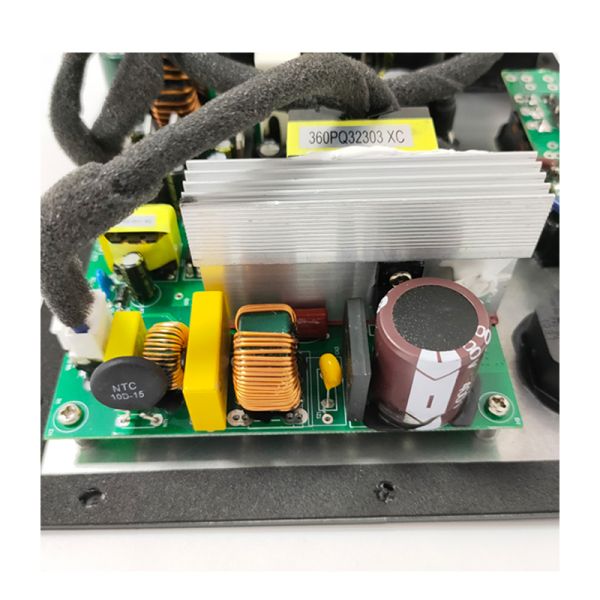 150W Output Power Class D Subwoofer Plate Amplifier with 25-200 Hz Frequency Response and