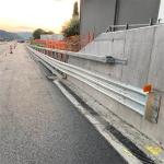 Roadway Safety Galvanized W Beam Highway Guardrail with 4X4 Square Pipe Metal