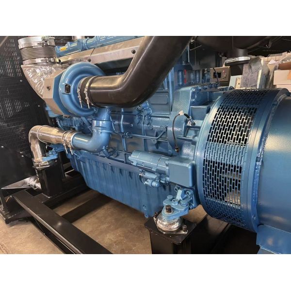 Silent Speaker 50HZ for Weichai 500KW Diesel Generator Set with Water Cooling System