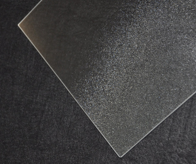 China Manufacturer Customize Size Low Iron Tempered Solar Photovoltaic Glass