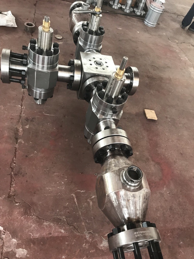 3 1/16" X 10000psi Wellhead Manifold For Oil Well Flow Control Equipment