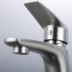 Good quality lead free bathrooM wash basin faucet with CUPC