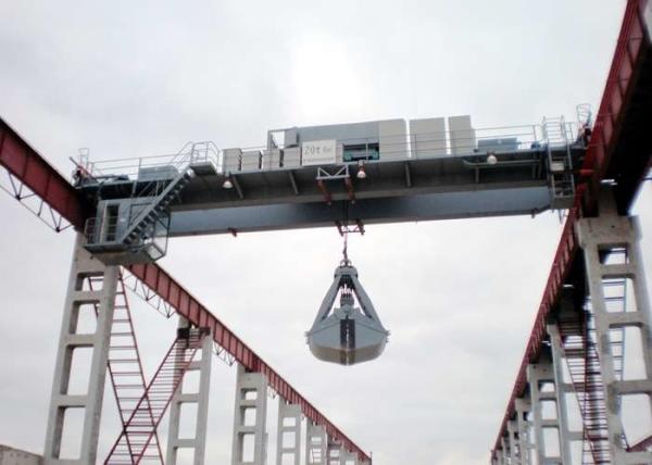 Quality Safety Large Span 800T Double Girder Overhead Cranes For Warehouses for sale