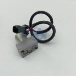 Solenoid Valve 702-21-57700 7022157700 for Komatsu PC200-8 PC220-8 PC300-8