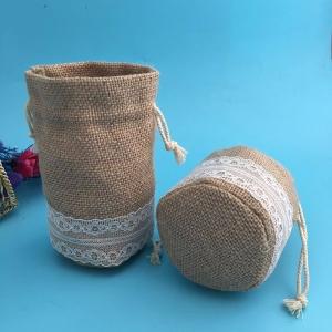 Wholesale Wedding Round Jute Sling Bag With Lace , 8 * 10cm Mini Drawstring Pouch from china suppliers