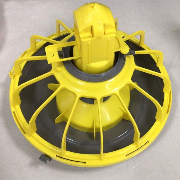 Automatic Poultry Broiler Pan Feed Feeding System for floor ground farm house China factory