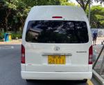 High Roof 2005 Year 13 Seats Gasoline Used Toyota Hiace Used Mini Bus Automatic