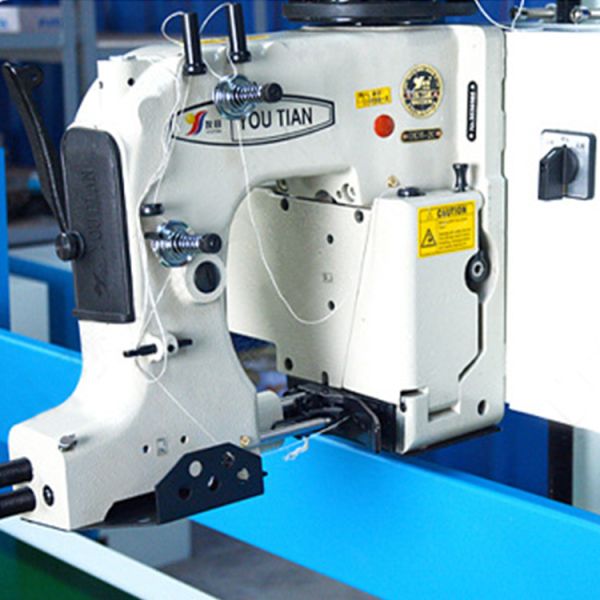 Semi-Automatic Packaging Machines 20kg 25kg 50kg Weighing Filling Grain Rice Powder Packing Machine