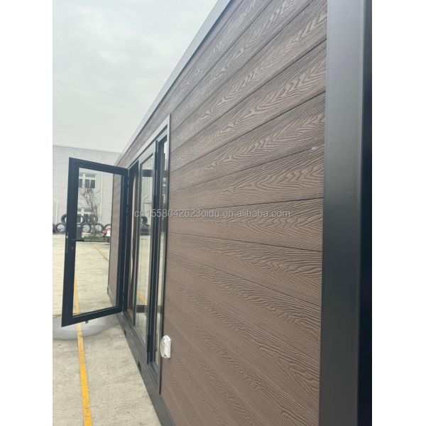 Hotel 20ft Modular Prefabricated Container House with Big One-Sided Glass Sunroom and Aluminum Alloy Windows