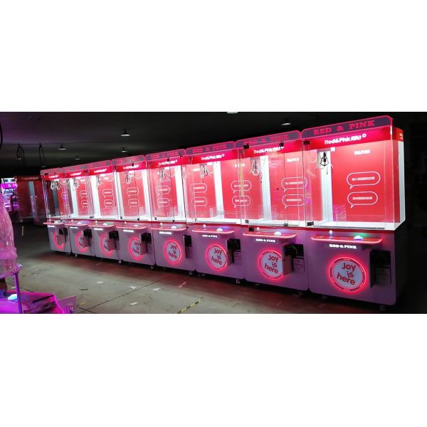 Customized Win Every Time Vending Adjustable DIY Football Coin Bill Cheap Stuffed Toy Doll Claw Game Machine