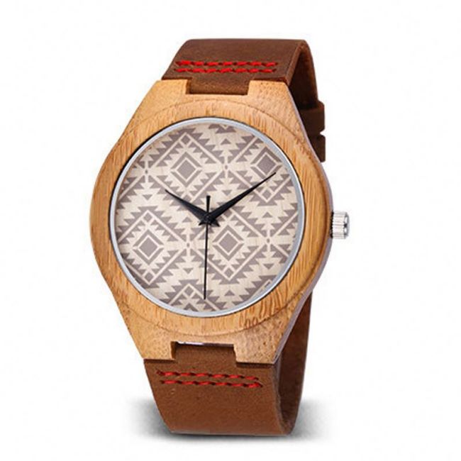 44mm Mens Wooden Wrist Watch 1.73 Inch Engraved Wooden Watches Water Resistant
