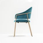 Round Big Comfy Accent Chairs , Blue Velvet Accent Chair Backrest Jazz Armchair