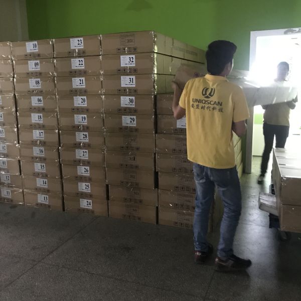 High Density aArchway Metal Detector , walk through gate 33 zones use outdoor