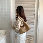 Low MOQ Mix Models 2024 Spring Fashion Folding Women's Shoulder Bag Trend