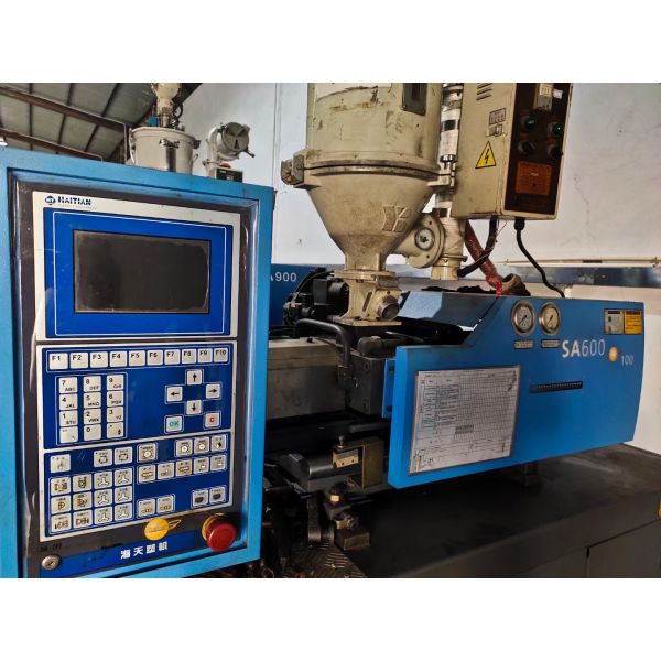Used Haitian SA600 60 Ton Injection Molding Machine Servo Horizontal Injection Machine